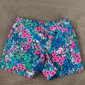Lilly Pulitzer Shorts - Size 4 - worn twice!